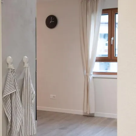 Апартаменти Golden Harmony In Oerlikon *